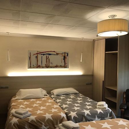 Hostal Fonda Galicia カルデデオ エクステリア 写真