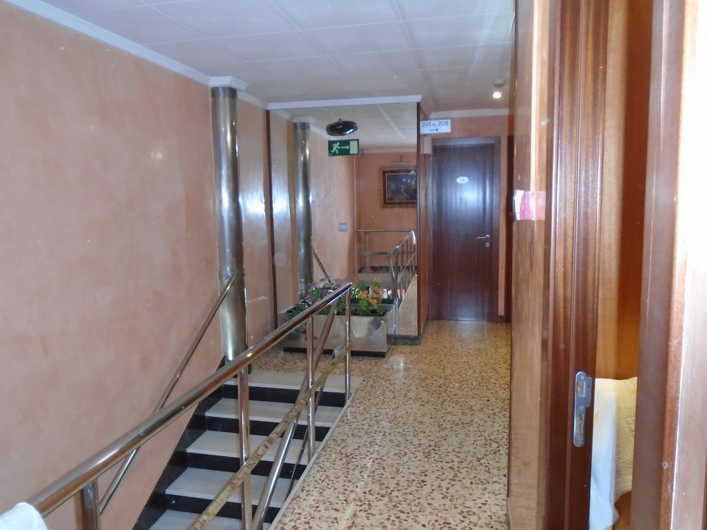 Hostal Fonda Galicia カルデデオ エクステリア 写真