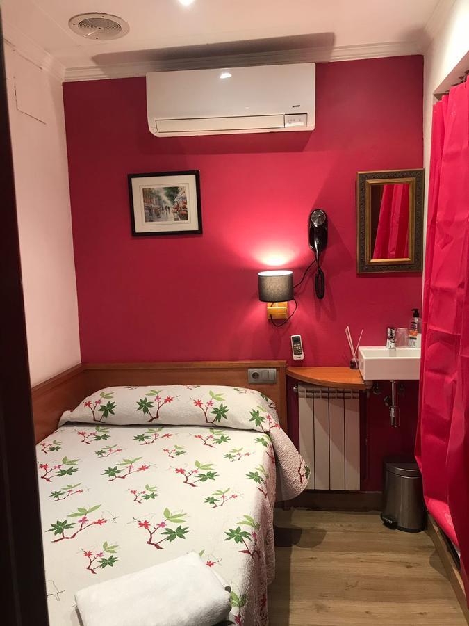 Hostal Fonda Galicia カルデデオ エクステリア 写真