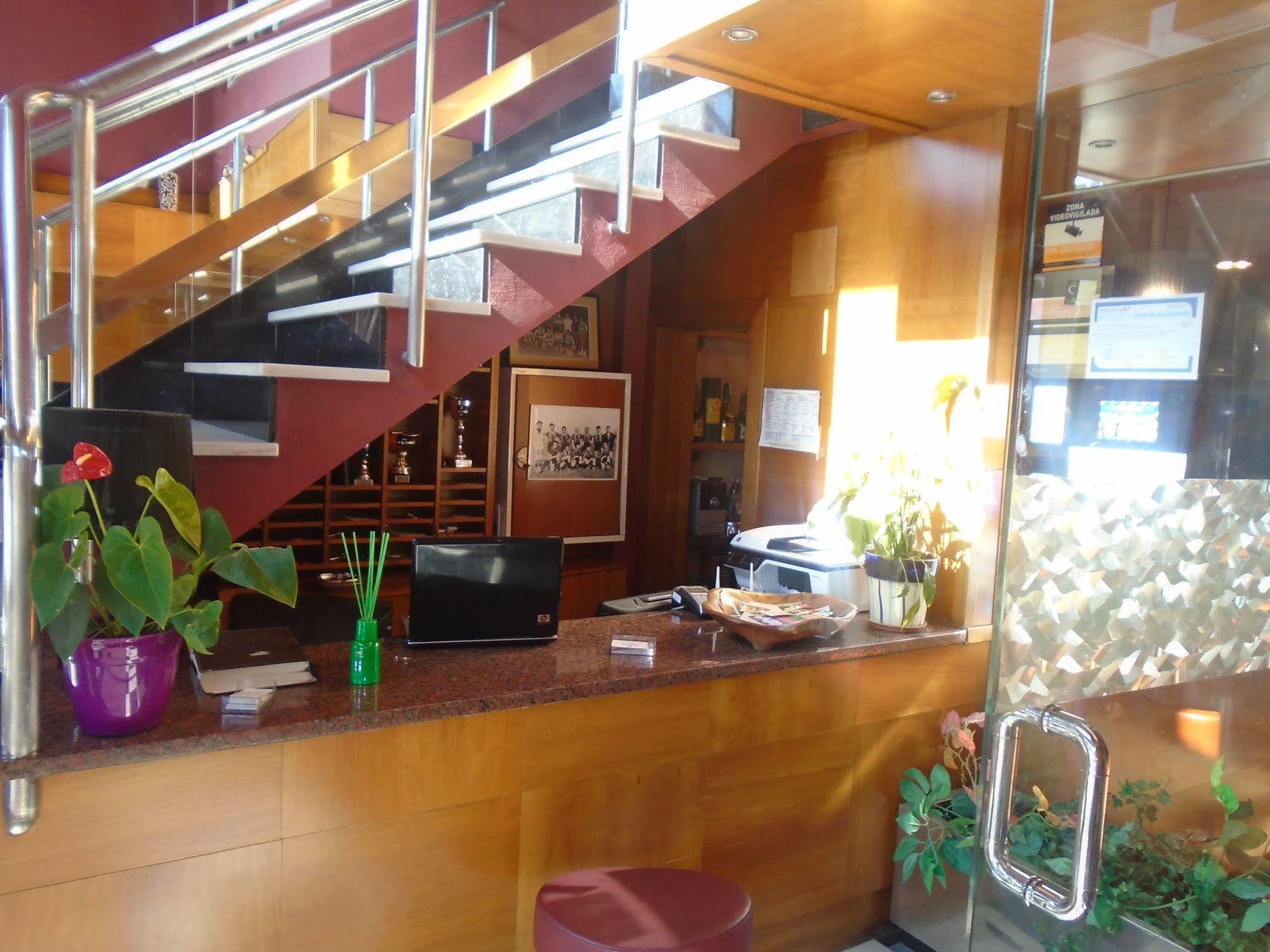 Hostal Fonda Galicia カルデデオ エクステリア 写真